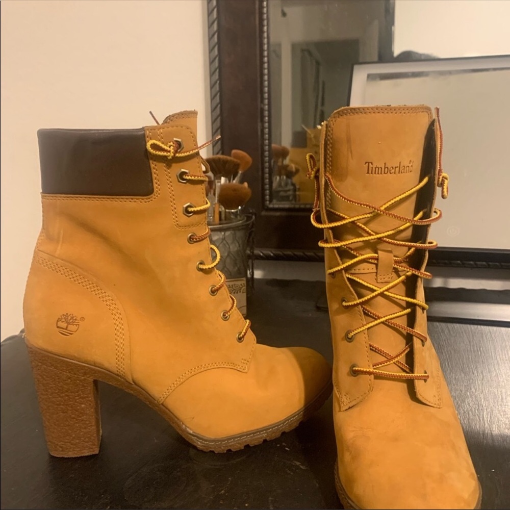 Timberland Boots - Picture 5 of 5